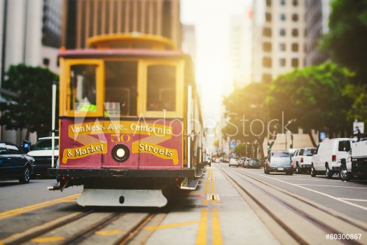 Picture of San Francisco Cable Car in California Street